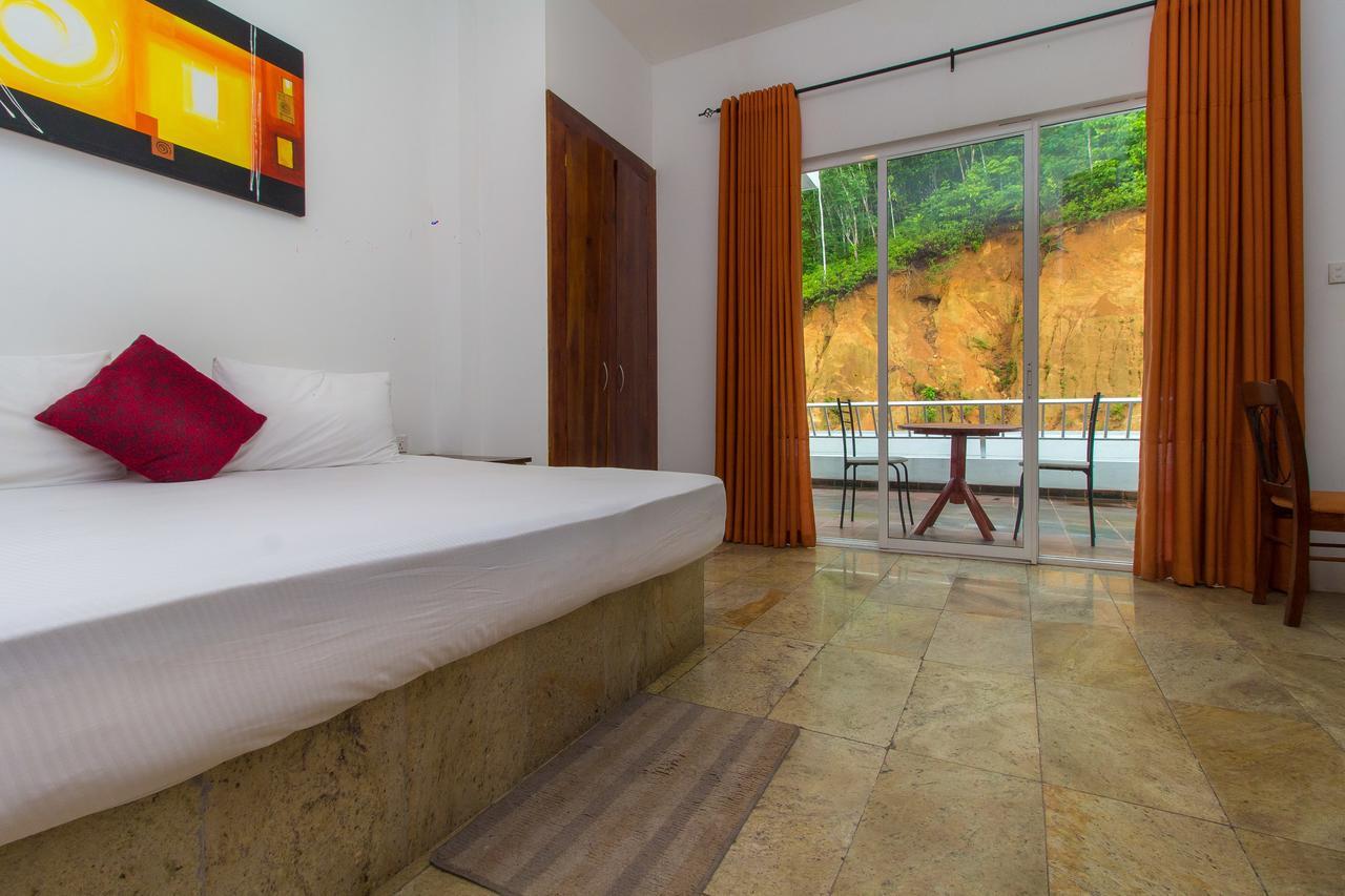 Sleek Hotel Kegalle Extérieur photo
