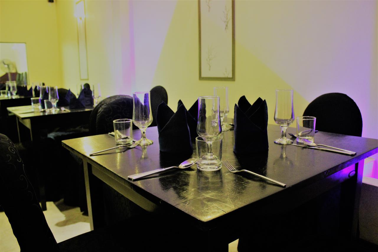 Sleek Hotel Kegalle Extérieur photo