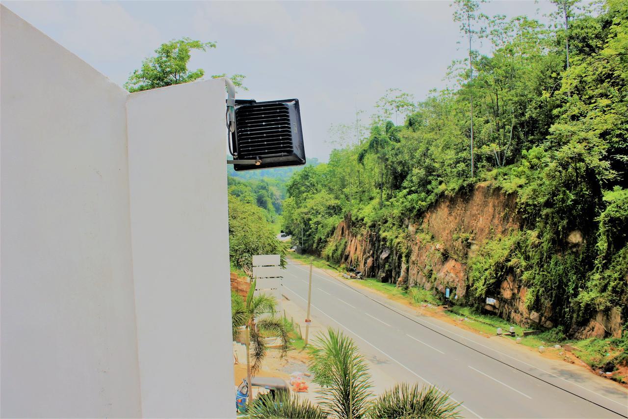 Sleek Hotel Kegalle Extérieur photo